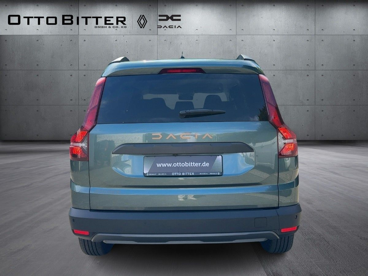 Dacia Jogger Extreme TCe110 7-Sitze CITY-PAKET/NAVI - سيارة ستيشن: صور 3 Dacia Jogger Extreme TCe110 7-Sitze CITY-PAKET/NAVI - سيارة ستيشن: صور 3