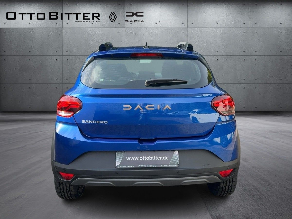 Dacia Sandero Stepway Extreme TCe110 CITY-PAKET/NAVI - سيدان: صور 3 Dacia Sandero Stepway Extreme TCe110 CITY-PAKET/NAVI - سيدان: صور 3