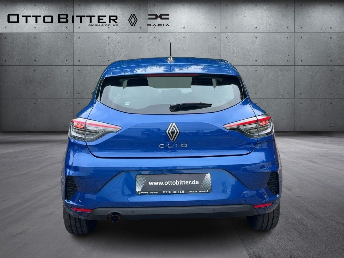 Renault Clio Evolution ECO-G 100 FLÜSSIGGAS KAMERA - سيدان: صور 3 Renault Clio Evolution ECO-G 100 FLÜSSIGGAS KAMERA - سيدان: صور 3