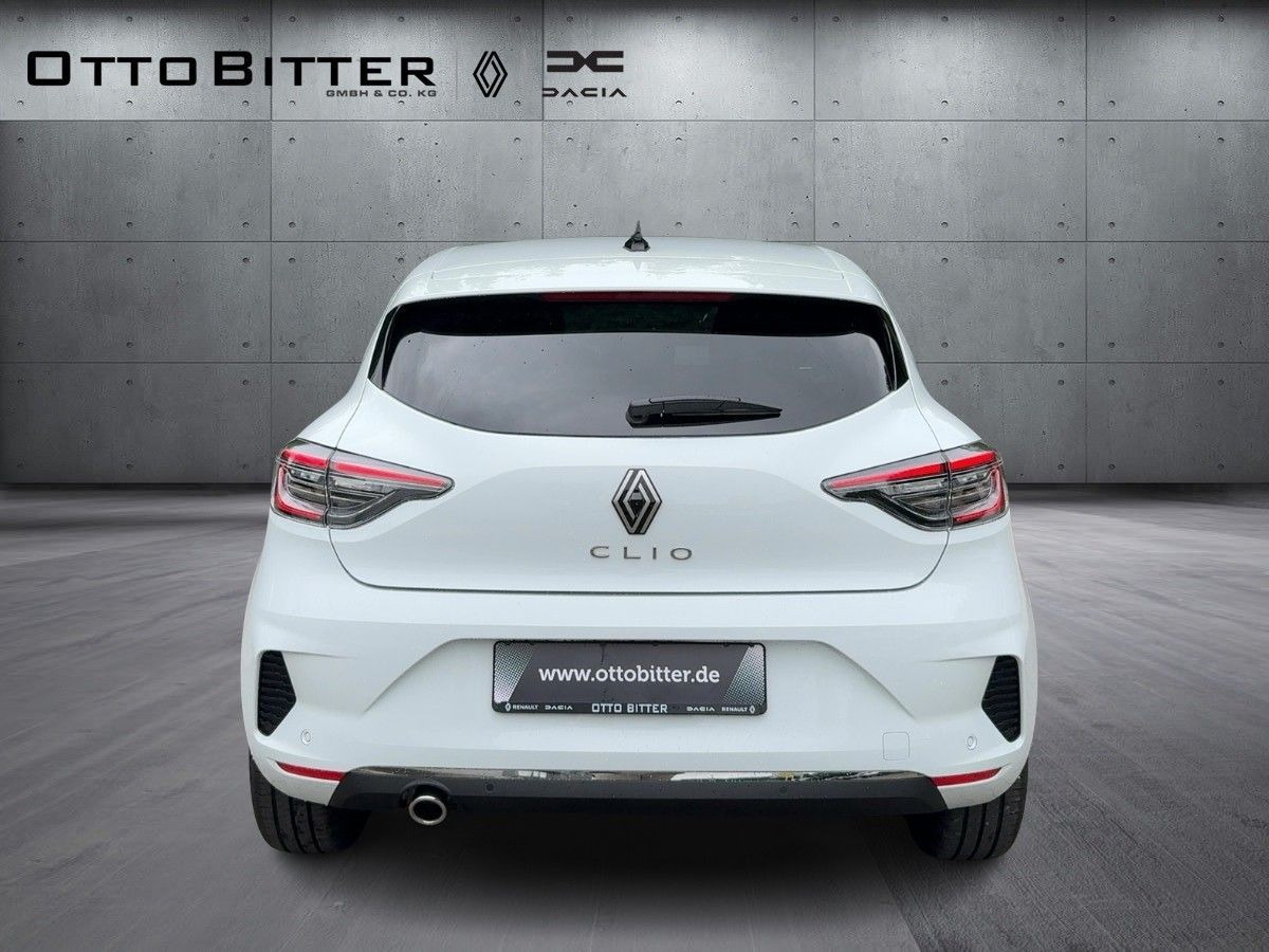 Renault Clio Techno TCe90 PAKET-NAVI+WINTER (SITZH/NAVI) - سيدان: صور 3 Renault Clio Techno TCe90 PAKET-NAVI+WINTER (SITZH/NAVI) - سيدان: صور 3