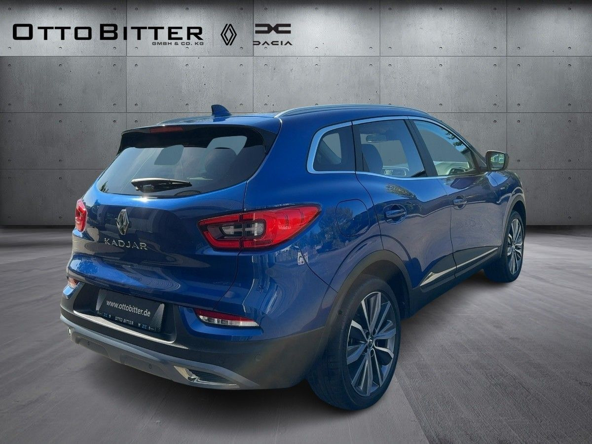 Renault Kadjar TCe160 EDC BOSE EDITION ANHÄNGERKUPPLUNG/ - سيارة دفع رباعي: صور 4 Renault Kadjar TCe160 EDC BOSE EDITION ANHÄNGERKUPPLUNG/ - سيارة دفع رباعي: صور 4