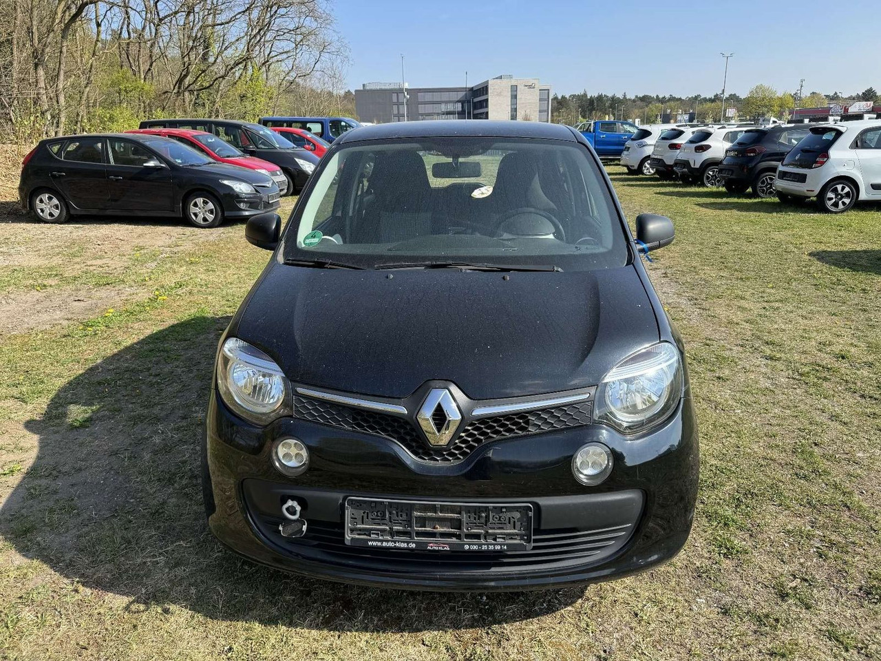 Renault Twingo Life SCe70 KLIMA - سيارة: صور 2 Renault Twingo Life SCe70 KLIMA - سيارة: صور 2