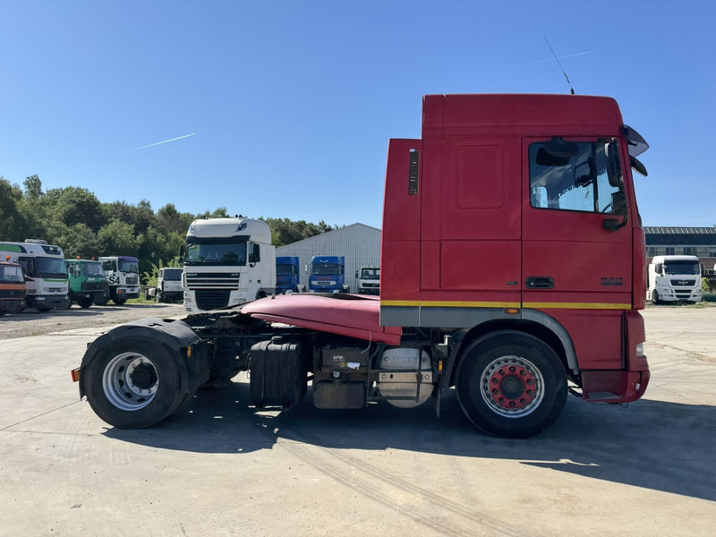 DAF 105 XF 460 Space Cab (MANUAL GEARBOX / BOITE MANUELLE / PTO / HYDRAULIC) - شاحنة جرار: صور 4 DAF 105 XF 460 Space Cab (MANUAL GEARBOX / BOITE MANUELLE / PTO / HYDRAULIC) - شاحنة جرار: صور 4