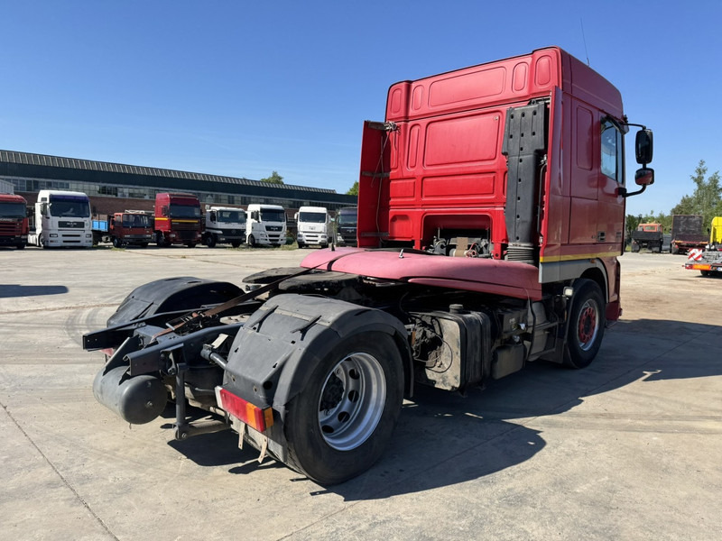 DAF 105 XF 460 Space Cab (MANUAL GEARBOX / BOITE MANUELLE / PTO / HYDRAULIC) - شاحنة جرار: صور 5 DAF 105 XF 460 Space Cab (MANUAL GEARBOX / BOITE MANUELLE / PTO / HYDRAULIC) - شاحنة جرار: صور 5