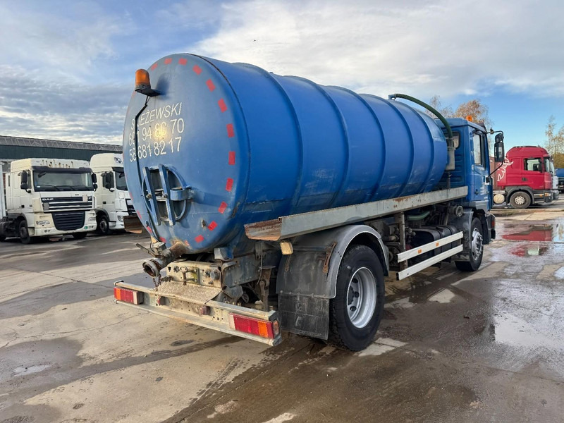 MAN 18.264 (12000 L / 6 CYLINDER / EURO 2 / MANUAL GEARBOX / BOITE MANUELLE) - فراغ شاحنة: صور 5 MAN 18.264 (12000 L / 6 CYLINDER / EURO 2 / MANUAL GEARBOX / BOITE MANUELLE) - فراغ شاحنة: صور 5