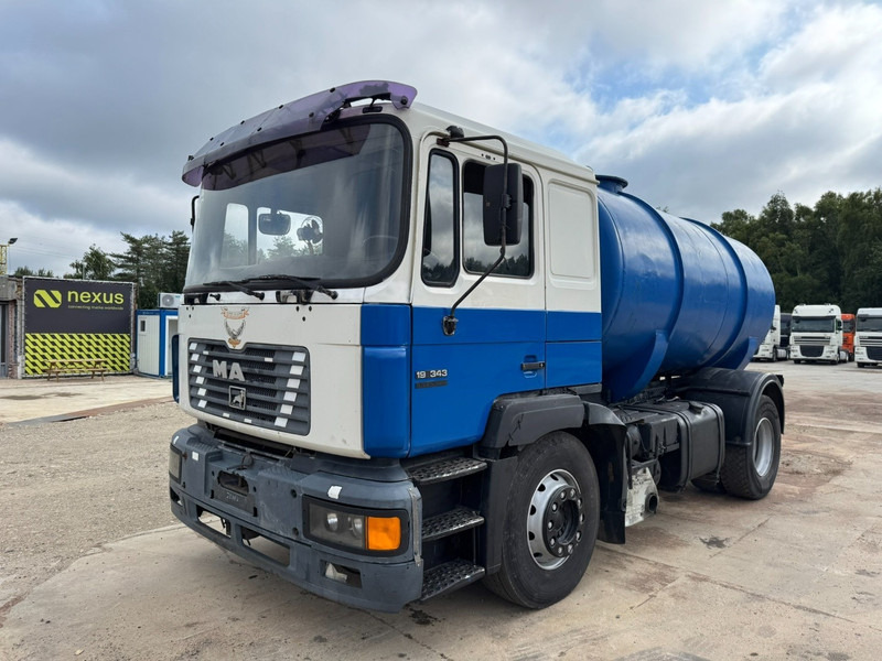 MAN 19.343 (12.000L / MANUAL GEARBOX / EURO 2 / PERFECT) - فراغ شاحنة: صور 1 MAN 19.343 (12.000L / MANUAL GEARBOX / EURO 2 / PERFECT) - فراغ شاحنة: صور 1