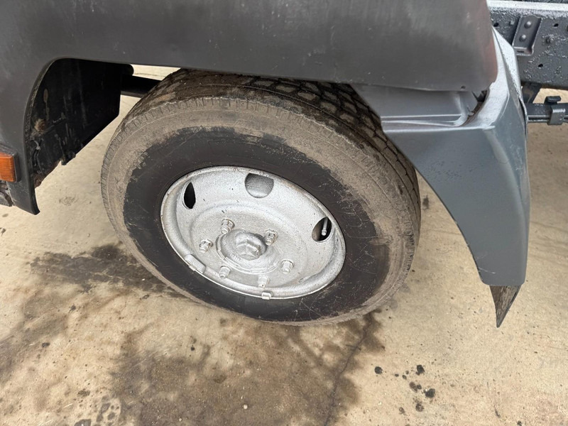 قلابات Mercedes-Benz SK 814 (FULL STEEL SUSPENSION / MANUAL GEARBOX / 3-SIDE TIPPER): صور 10