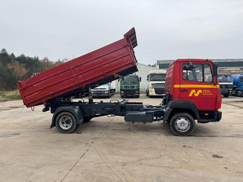 Mercedes-Benz SK 814 (FULL STEEL SUSPENSION / MANUAL GEARBOX / 3-SIDE TIPPER) - قلابات: صور 4 Mercedes-Benz SK 814 (FULL STEEL SUSPENSION / MANUAL GEARBOX / 3-SIDE TIPPER) - قلابات: صور 4