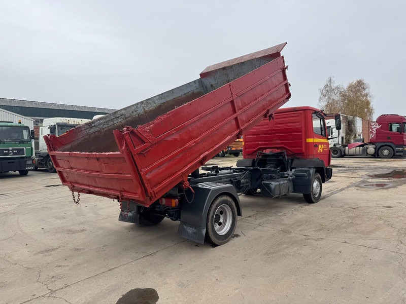 Mercedes-Benz SK 814 (FULL STEEL SUSPENSION / MANUAL GEARBOX / 3-SIDE TIPPER) - قلابات: صور 5 Mercedes-Benz SK 814 (FULL STEEL SUSPENSION / MANUAL GEARBOX / 3-SIDE TIPPER) - قلابات: صور 5