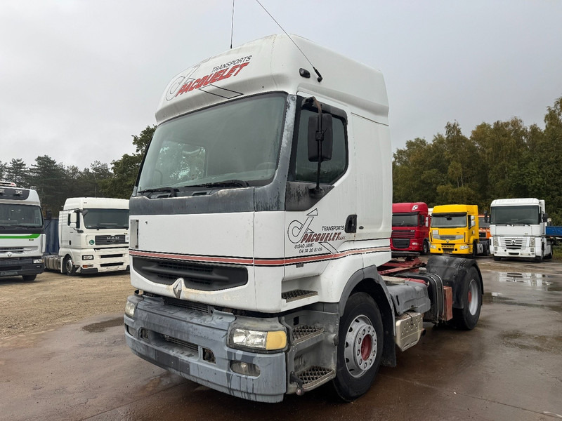 Renault Premium 385 (GRAND PONT / POMPE MANUELLE / PTO / HYDRAULIQUE POUR BENNE) - شاحنة جرار: صور 1 Renault Premium 385 (GRAND PONT / POMPE MANUELLE / PTO / HYDRAULIQUE POUR BENNE) - شاحنة جرار: صور 1