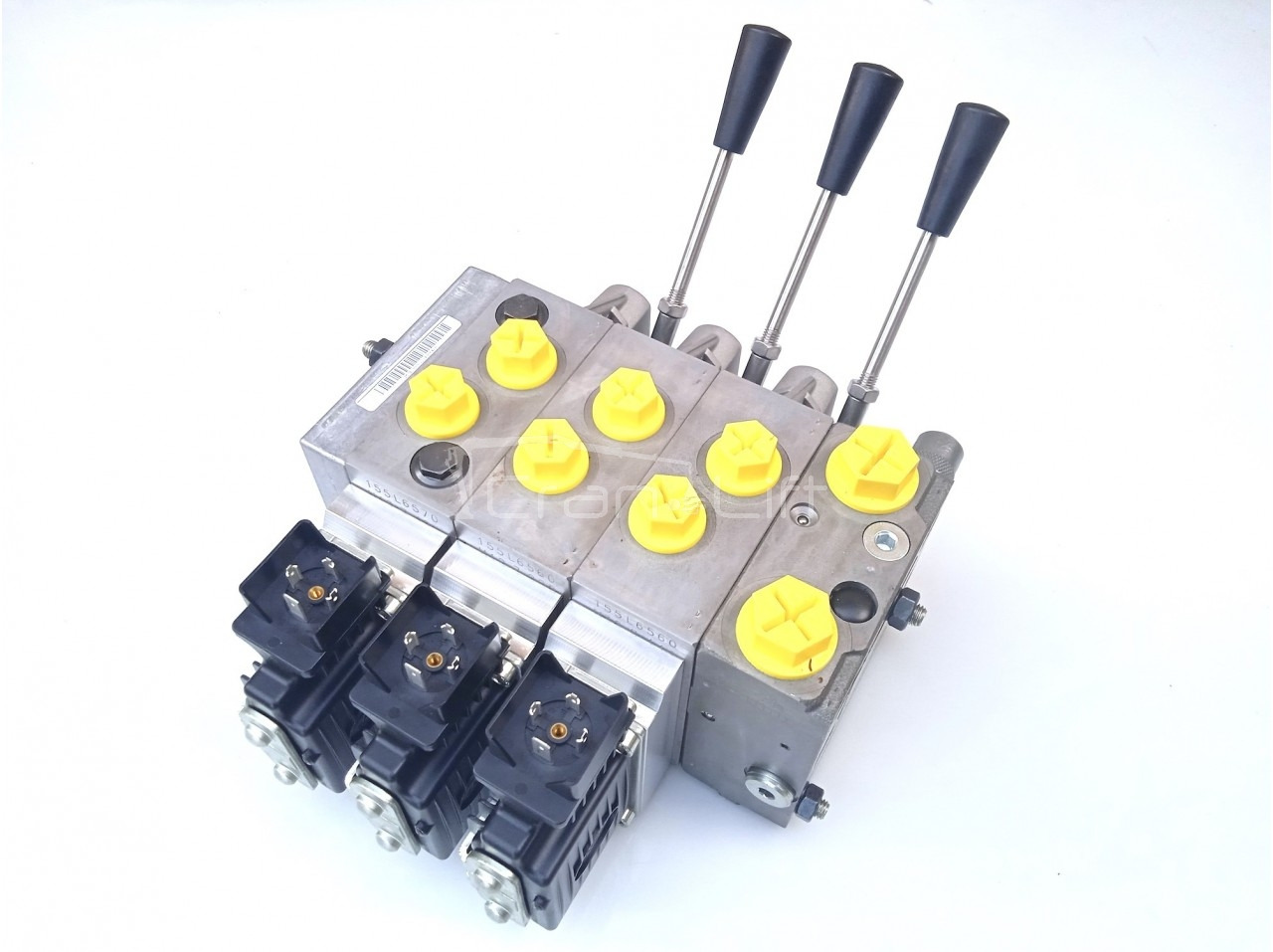 Rozdzielacz Danfoss PVG32 - 3 sekcje - صمامات هيدروليكية - ونش كرين: صور 2 Rozdzielacz Danfoss PVG32 - 3 sekcje - صمامات هيدروليكية - ونش كرين: صور 2