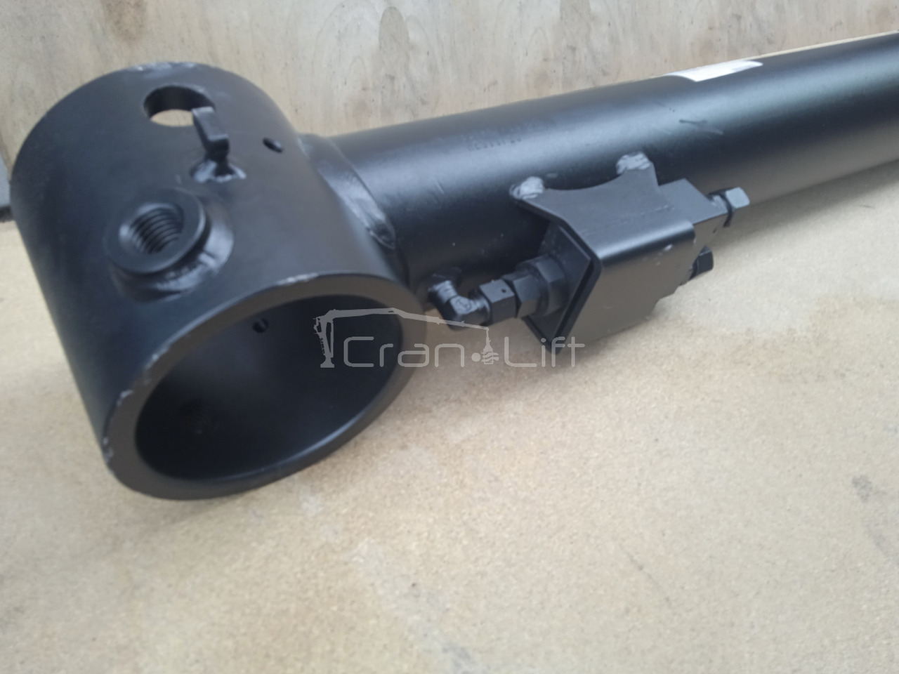 Siłownik podpora Epsilon M100Z, M110Z, M120Z, M130Z YE01056 - الاسطوانة الهيدروليكية - ونش كرين: صور 2 Siłownik podpora Epsilon M100Z, M110Z, M120Z, M130Z YE01056 - الاسطوانة الهيدروليكية - ونش كرين: صور 2