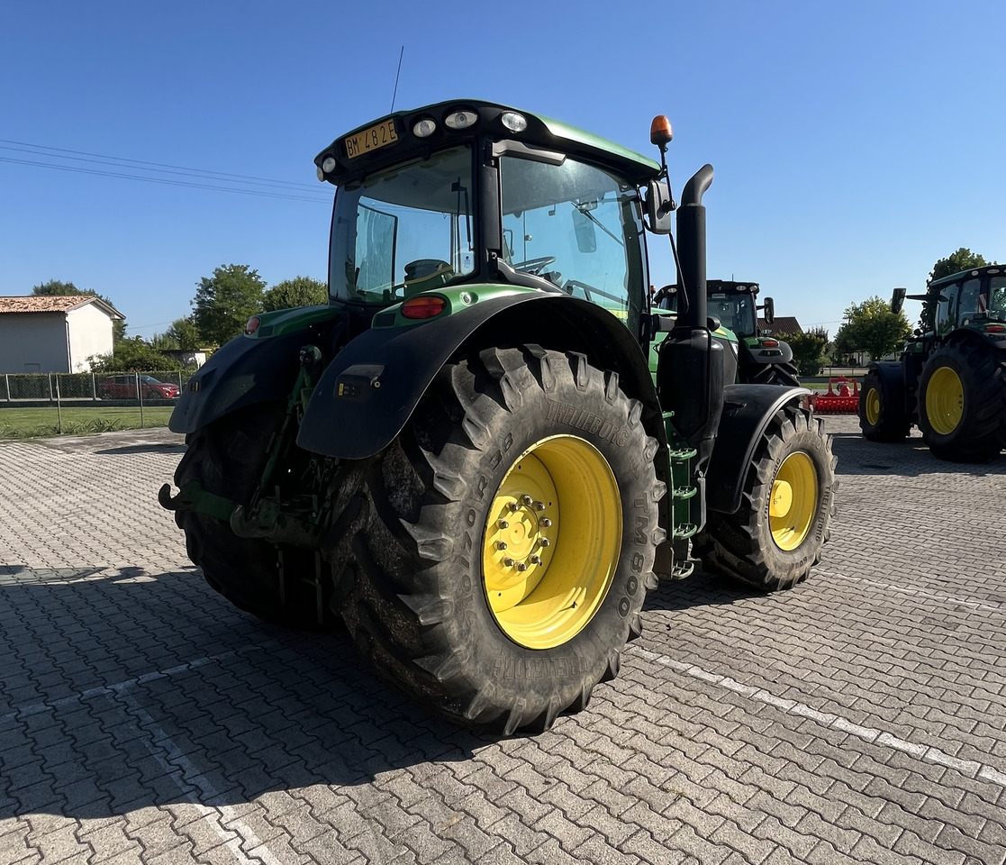 JOHN DEERE 6175 R - جرار: صور 4 JOHN DEERE 6175 R - جرار: صور 4