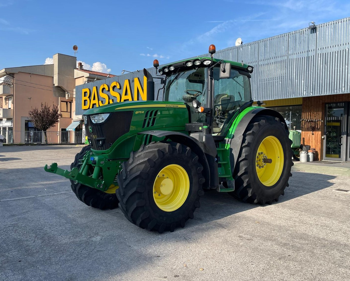 JOHN DEERE 6175 R - جرار: صور 1 JOHN DEERE 6175 R - جرار: صور 1