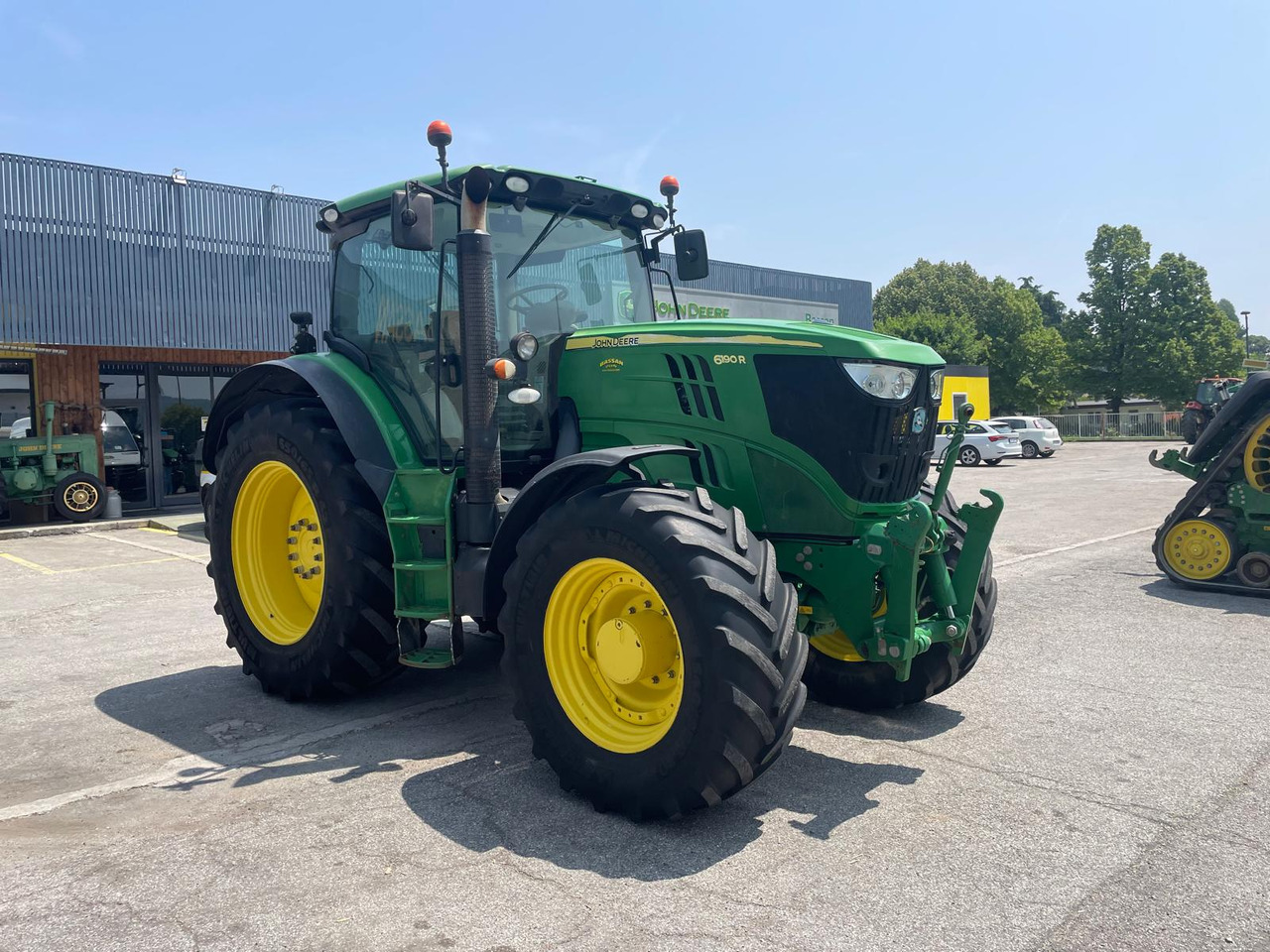 JOHN DEERE 6190 R - جرار: صور 4 JOHN DEERE 6190 R - جرار: صور 4