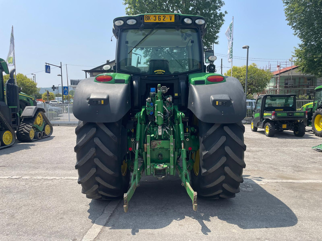 JOHN DEERE 6190 R - جرار: صور 5 JOHN DEERE 6190 R - جرار: صور 5
