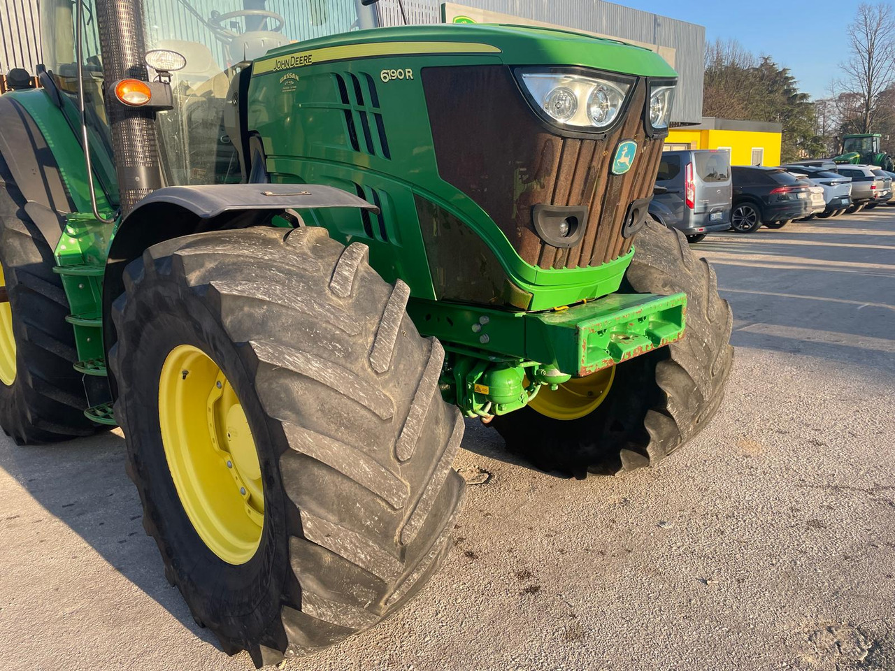 JOHN DEERE 6190 R - جرار: صور 3 JOHN DEERE 6190 R - جرار: صور 3