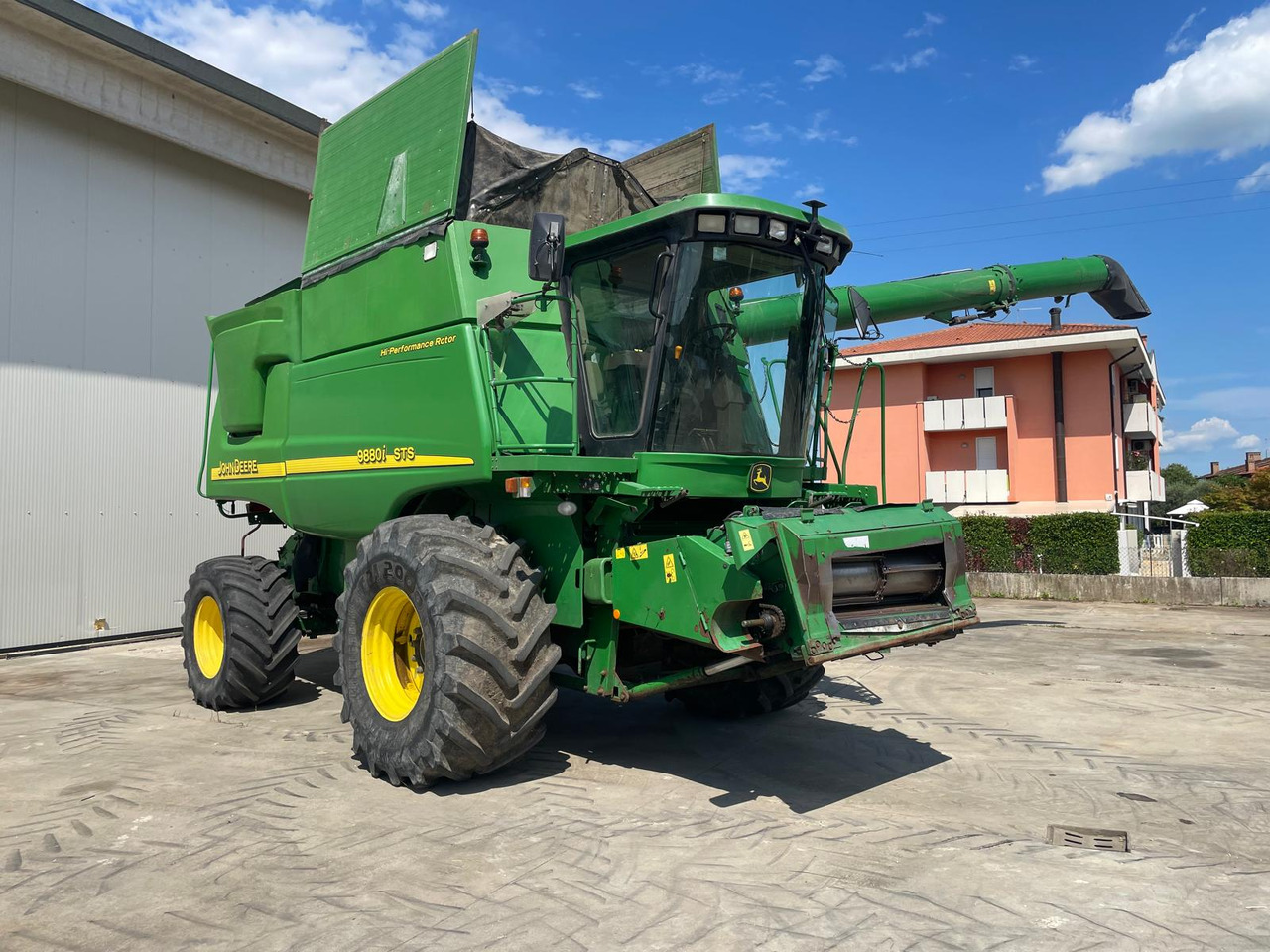 JOHN DEERE MIETITREBBIA STS 9880 - حصادة شاملة: صور 5 JOHN DEERE MIETITREBBIA STS 9880 - حصادة شاملة: صور 5