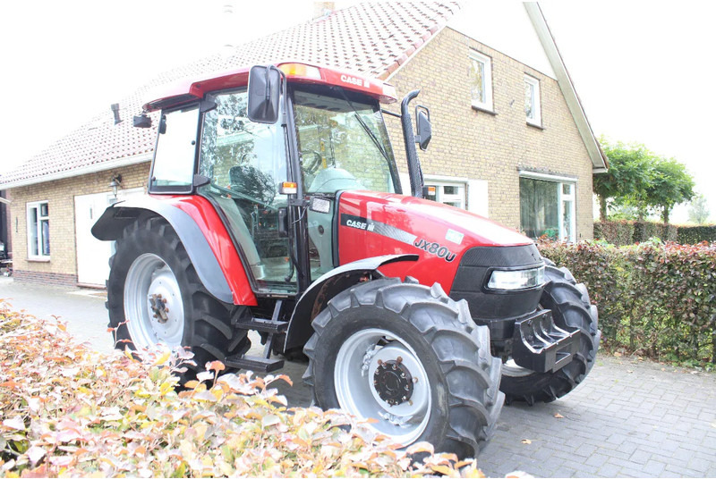 Case IH JX80U - جرار: صور 1 Case IH JX80U - جرار: صور 1