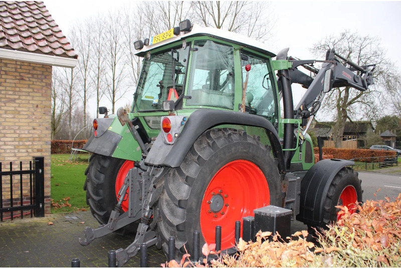 Fendt 410 Vario met Voorlader - جرار: صور 3 Fendt 410 Vario met Voorlader - جرار: صور 3