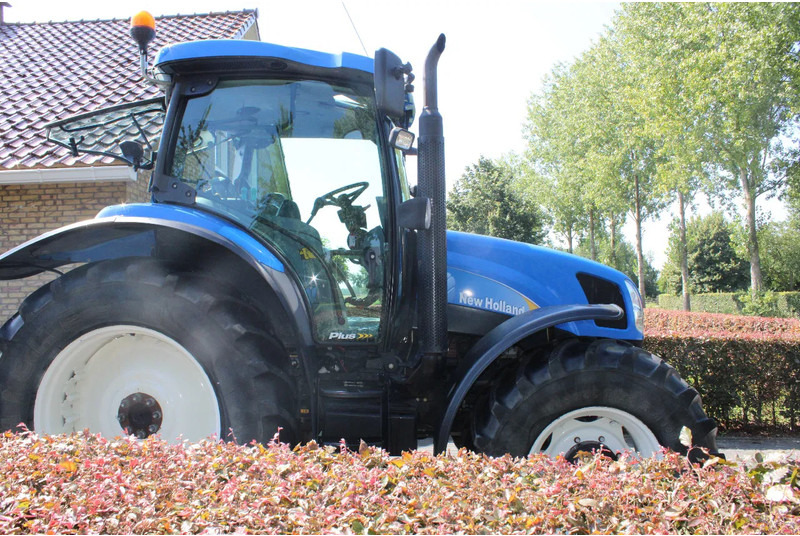 New Holland TS100A TS 100a - جرار: صور 2 New Holland TS100A TS 100a - جرار: صور 2