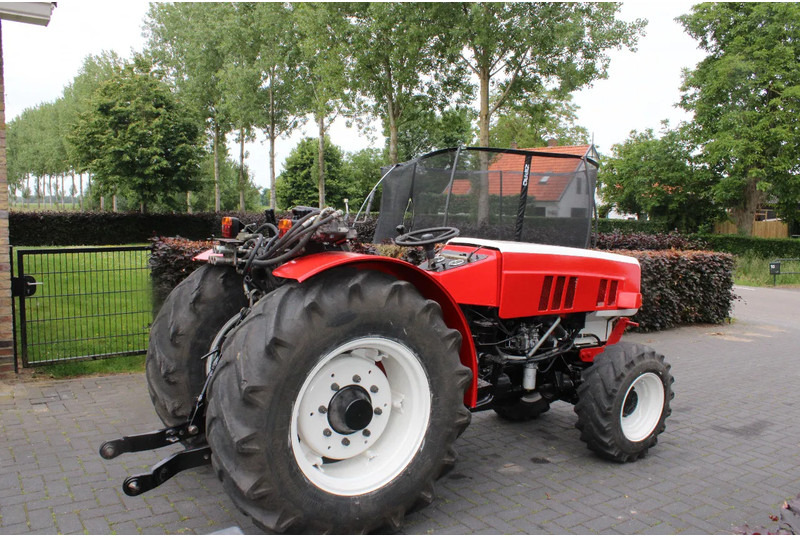 Steyr 8075 AS - جرار: صور 4 Steyr 8075 AS - جرار: صور 4