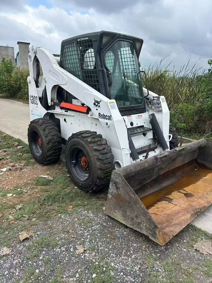 BOBCAT s300 - شيول صغير: صور 5 BOBCAT s300 - شيول صغير: صور 5