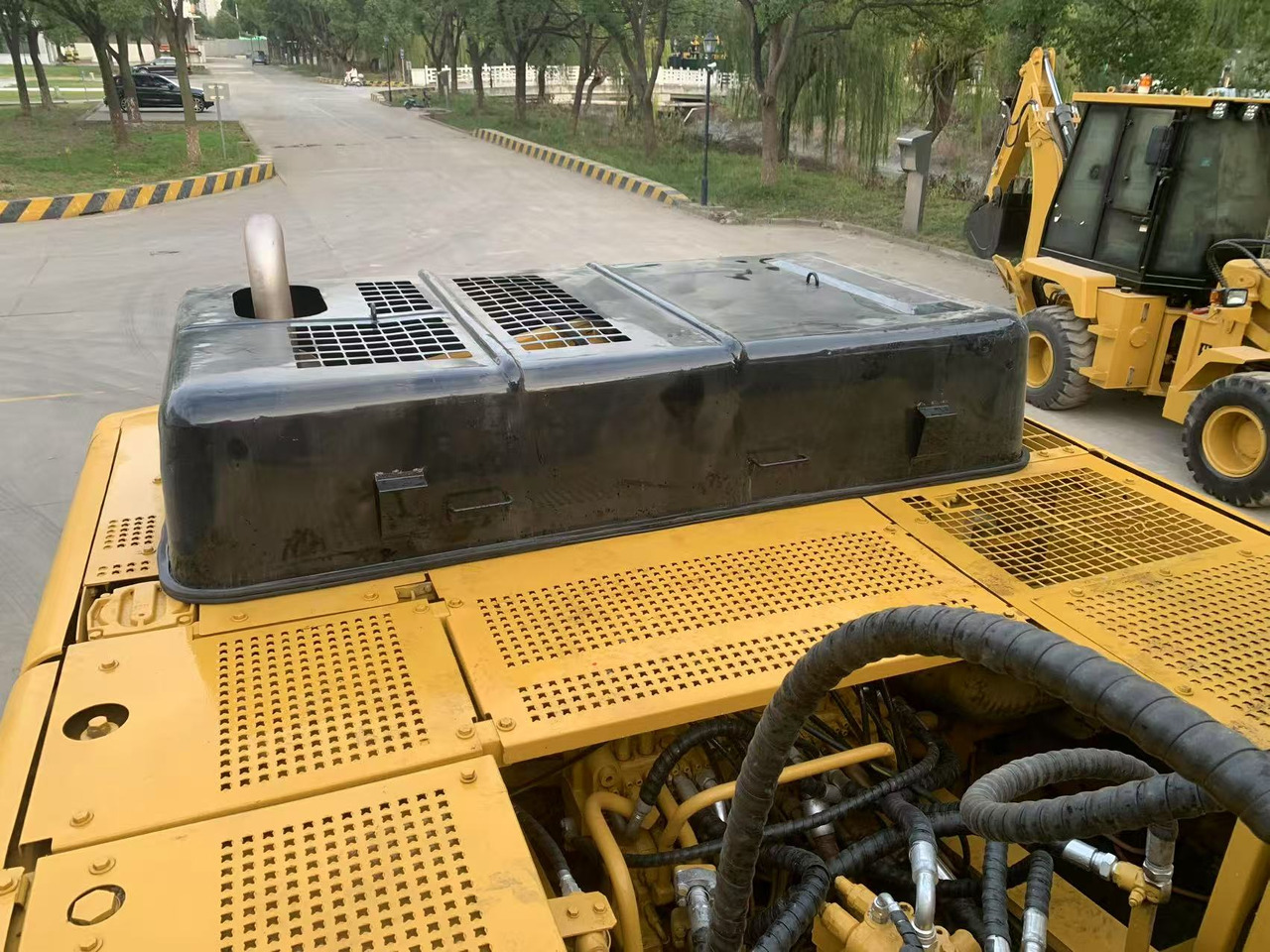 حفارة CATERPILLAR 320d: صور 24