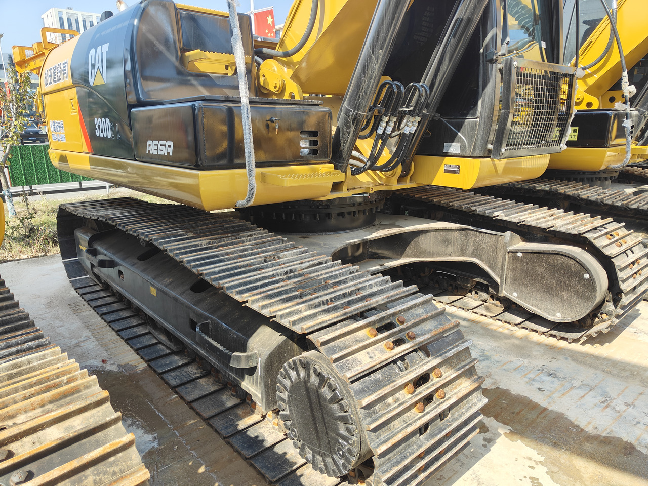 حفارة CATERPILLAR 320d: صور 6