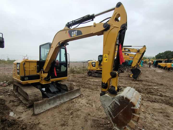 Cat Machine Used Mini Excavator CAT305.5E Cat Used Excavator - حفارة مصغرة: صور 5 Cat Machine Used Mini Excavator CAT305.5E Cat Used Excavator - حفارة مصغرة: صور 5