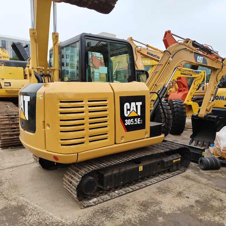 Cat Machine Used Mini Excavator CAT305.5E Cat Used Excavator - حفارة مصغرة: صور 2 Cat Machine Used Mini Excavator CAT305.5E Cat Used Excavator - حفارة مصغرة: صور 2