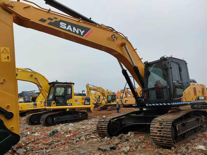 China Brand Used Sany Sy235c Mini Excavator 6ton Crawler Earth Digger Machine for Sale - حفارات زحافة: صور 5 China Brand Used Sany Sy235c Mini Excavator 6ton Crawler Earth Digger Machine for Sale - حفارات زحافة: صور 5