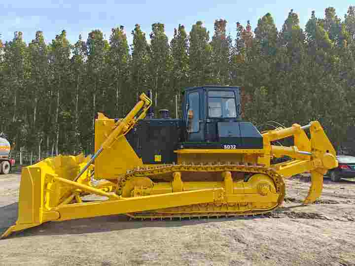 China Famous Brand Shantui Used Sahntui Sd32 Crawler Bulldozer Superior Performance Strong Power Low Price for Sale - بلدوزر: صور 3 China Famous Brand Shantui Used Sahntui Sd32 Crawler Bulldozer Superior Performance Strong Power Low Price for Sale - بلدوزر: صور 3