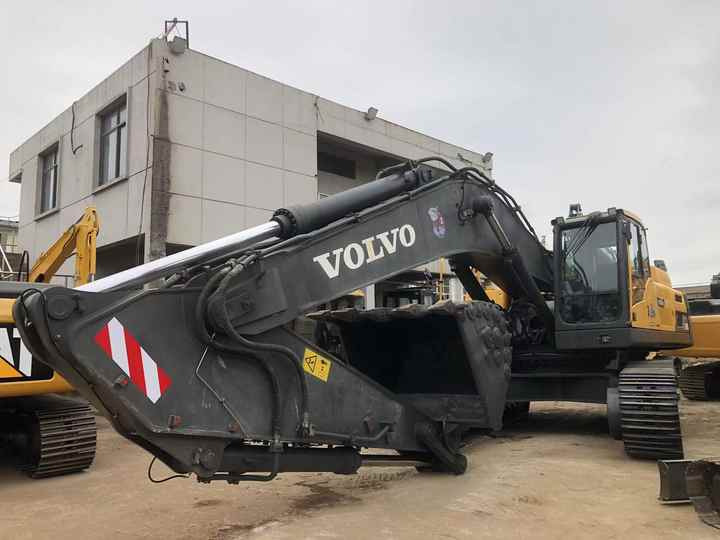 Good Condition VOLVO EC480DL Excavator Low Price Large Hydraulic Crawler Excavator volvo 480dl for Sale - حفارة: صور 3 Good Condition VOLVO EC480DL Excavator Low Price Large Hydraulic Crawler Excavator volvo 480dl for Sale - حفارة: صور 3