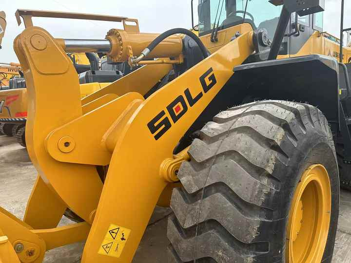 USED Loaders SDLG LG958L WHEEL LOADER in China Machines for Sale - اللودر بعجل: صور 2 USED Loaders SDLG LG958L WHEEL LOADER in China Machines for Sale - اللودر بعجل: صور 2