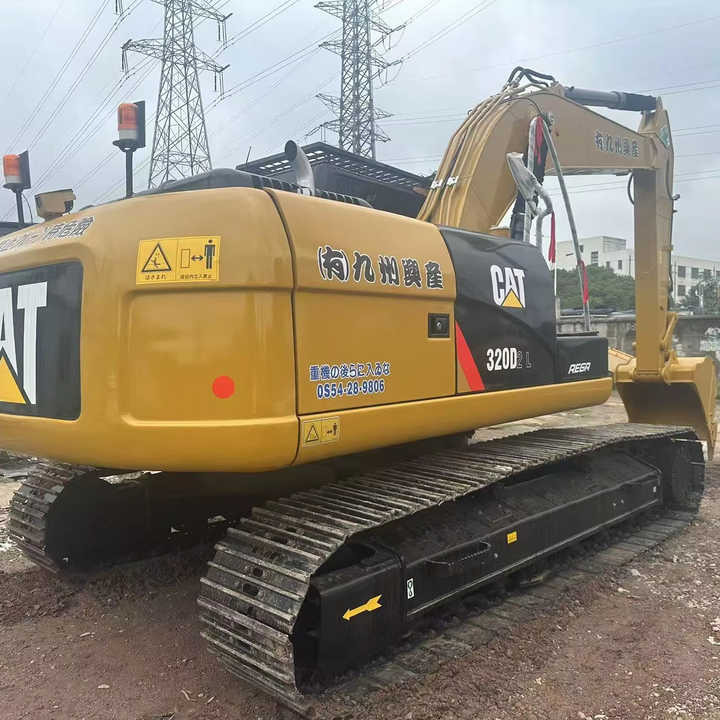 Urgent Sale! Cat 320DL Excavator | Low Operating Hours, Flexible Payment Options! - حفارات زحافة: صور 3 Urgent Sale! Cat 320DL Excavator | Low Operating Hours, Flexible Payment Options! - حفارات زحافة: صور 3