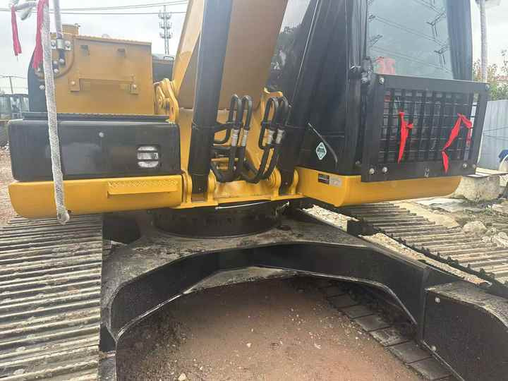 Urgent Sale! Cat 320DL Excavator | Low Operating Hours, Flexible Payment Options! - حفارات زحافة: صور 4 Urgent Sale! Cat 320DL Excavator | Low Operating Hours, Flexible Payment Options! - حفارات زحافة: صور 4
