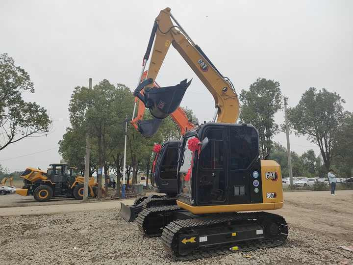 Used CAT 307E Crawler Excavator for Sale Used Engineering & Construction Machinery - حفارة: صور 2 Used CAT 307E Crawler Excavator for Sale Used Engineering & Construction Machinery - حفارة: صور 2