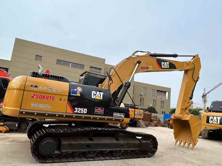 Used Digger CAT 325D Construction Machinery Construction Digger Used CAT 325D Cheap Excavator - حفارات زحافة: صور 3 Used Digger CAT 325D Construction Machinery Construction Digger Used CAT 325D Cheap Excavator - حفارات زحافة: صور 3