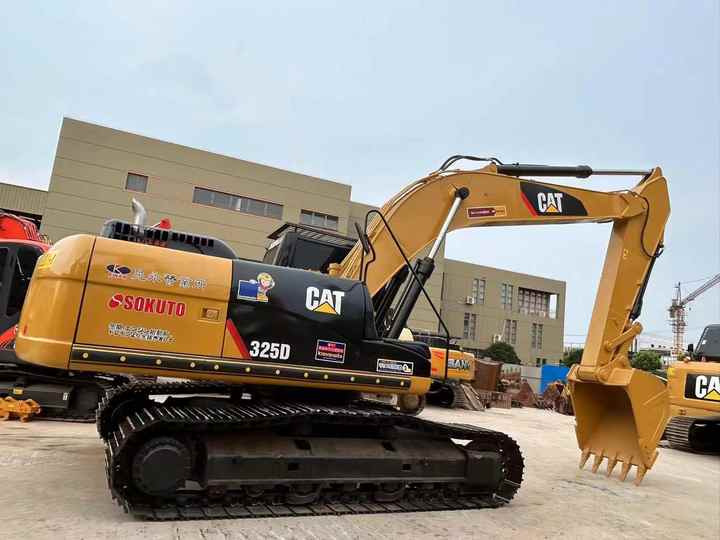 Used Digger CAT 325D Construction Machinery Construction Digger Used CAT 325D Cheap Excavator - حفارات زحافة: صور 4 Used Digger CAT 325D Construction Machinery Construction Digger Used CAT 325D Cheap Excavator - حفارات زحافة: صور 4