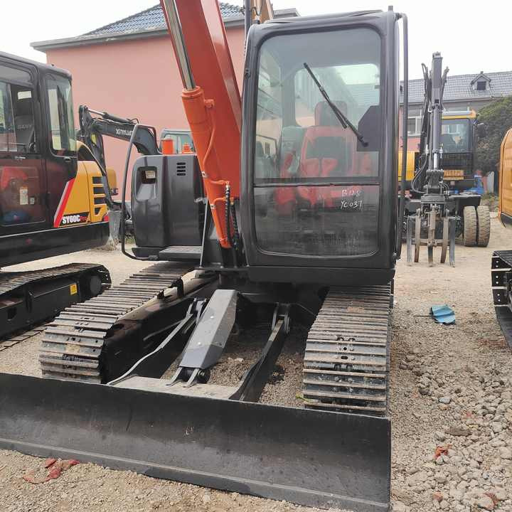 Used HITACHI ZX-70 - حفارة: صور 3 Used HITACHI ZX-70 - حفارة: صور 3