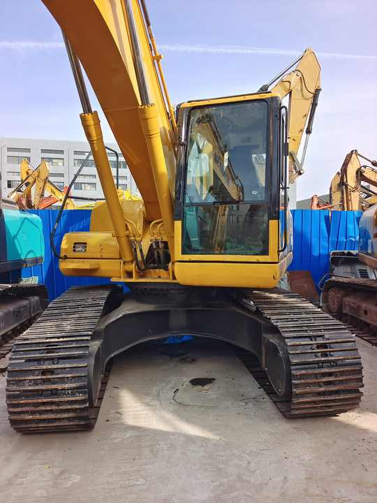 Used Koamtsu Pc200 Excavator for Sale Original Japan Brand Koamstu Pc200-7 200-8 Pc220-8 Excavator for Sale - حفارة: صور 2 Used Koamtsu Pc200 Excavator for Sale Original Japan Brand Koamstu Pc200-7 200-8 Pc220-8 Excavator for Sale - حفارة: صور 2