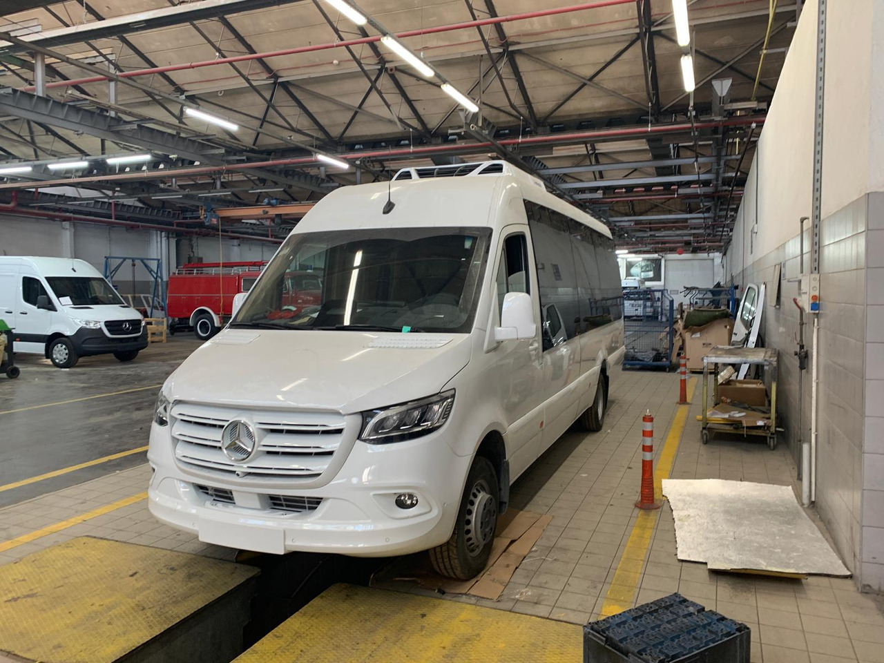 MERCEDES-BENZ SPRINTER 519 - صغيرة, ميكروباص: صور 3 MERCEDES-BENZ SPRINTER 519 - صغيرة, ميكروباص: صور 3