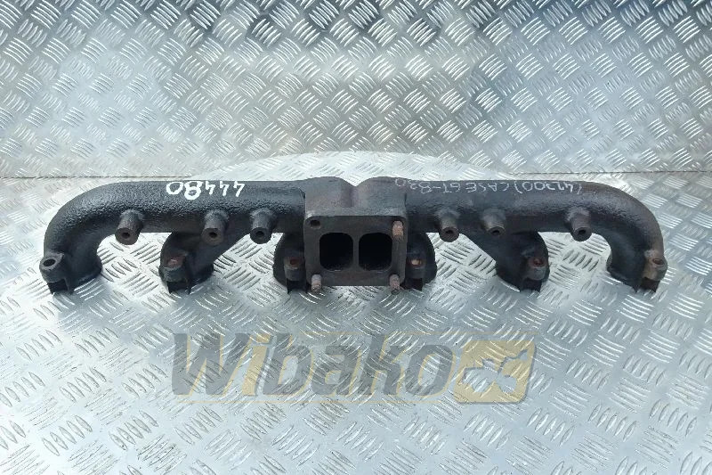 Case 6T-830 3929279 - مشعب العادم - آلات البناء: صور 1 Case 6T-830 3929279 - مشعب العادم - آلات البناء: صور 1