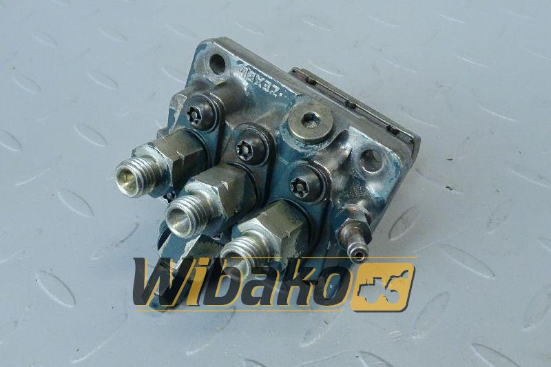 Injection pump for engine Kubota D722 16006-51010 - مضخات الوقود - الآلات والماكينات الزراعية: صور 1 Injection pump for engine Kubota D722 16006-51010 - مضخات الوقود - الآلات والماكينات الزراعية: صور 1