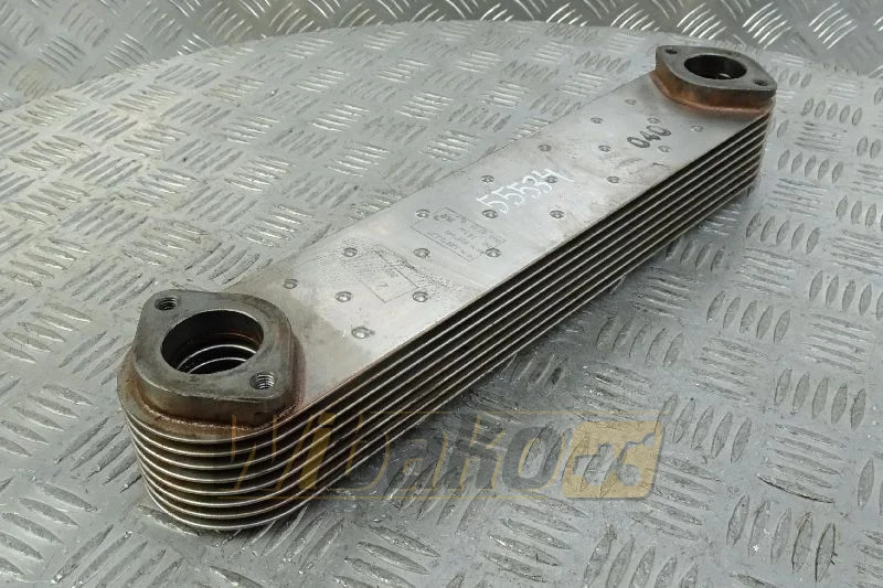 Liebherr 9267440 - مبرد الزيت - آلات البناء: صور 1 Liebherr 9267440 - مبرد الزيت - آلات البناء: صور 1