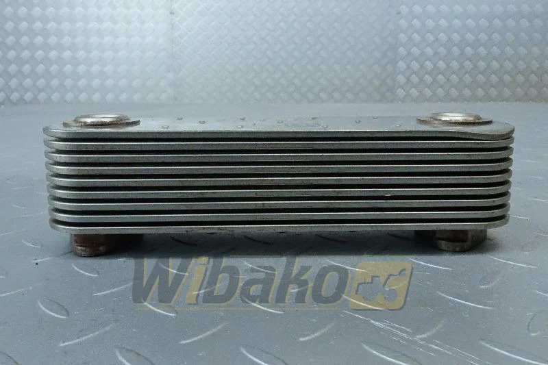 Liebherr 9271046 - مبرد الزيت - آلات البناء: صور 1 Liebherr 9271046 - مبرد الزيت - آلات البناء: صور 1