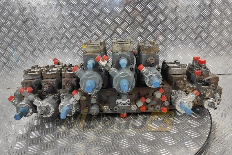 Linde VT57623 H2X669P01125 - صمامات هيدروليكية - آلات البناء: صور 2 Linde VT57623 H2X669P01125 - صمامات هيدروليكية - آلات البناء: صور 2