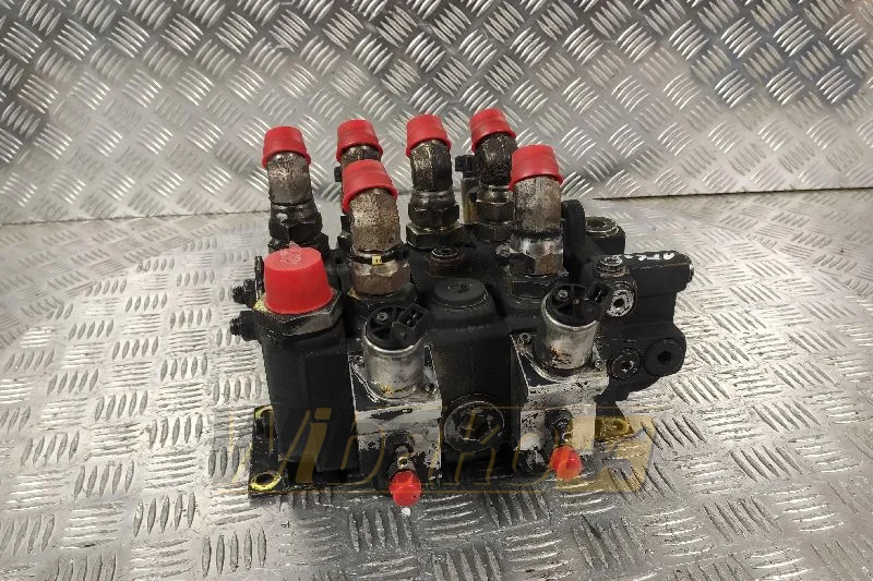 Parker F130CF02-SE30-001A 3222315521 - صمامات هيدروليكية - آلات البناء: صور 2 Parker F130CF02-SE30-001A 3222315521 - صمامات هيدروليكية - آلات البناء: صور 2