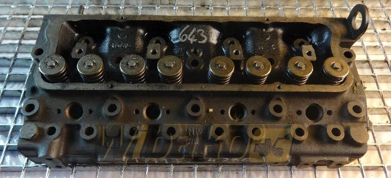 Perkins 4.236 - اسطوانة رئيس - آلات البناء: صور 1 Perkins 4.236 - اسطوانة رئيس - آلات البناء: صور 1